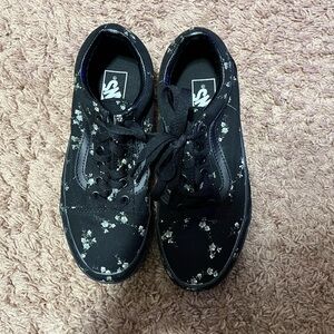 Vans shoes for women’s, NWT